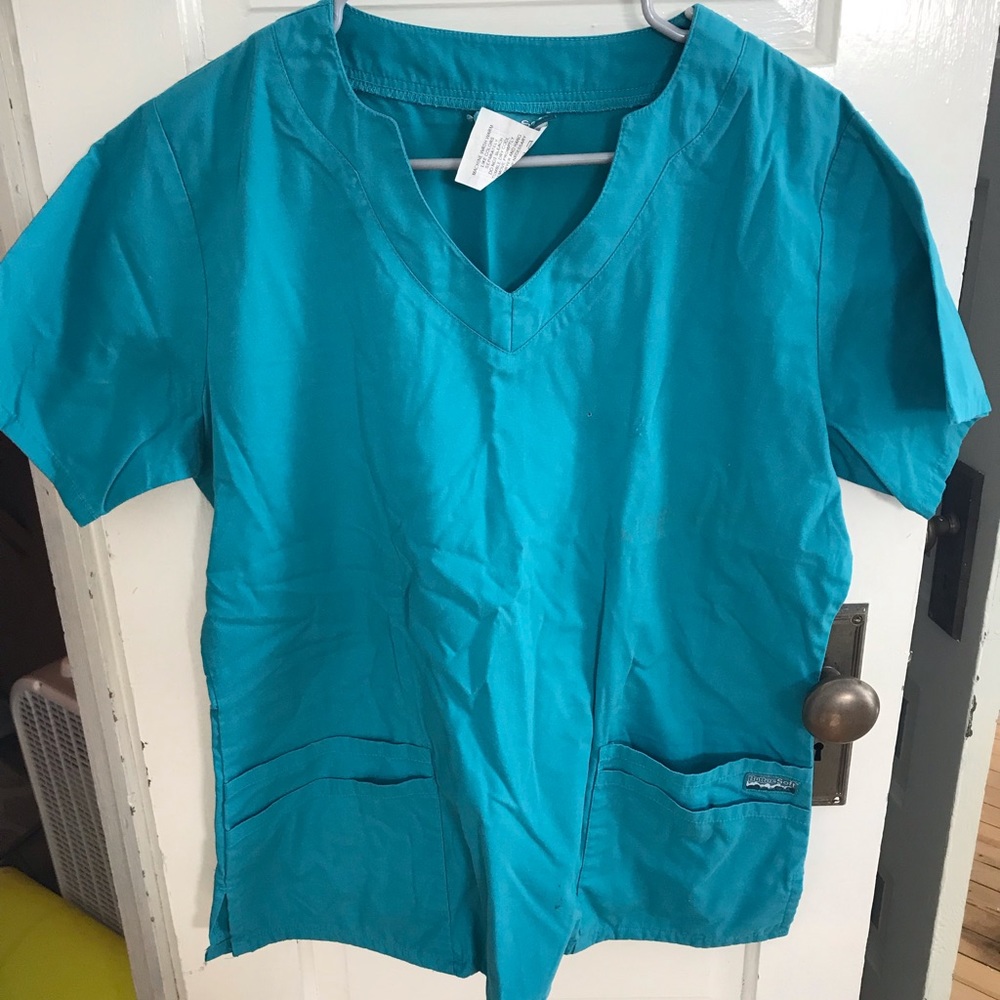 Scrub top